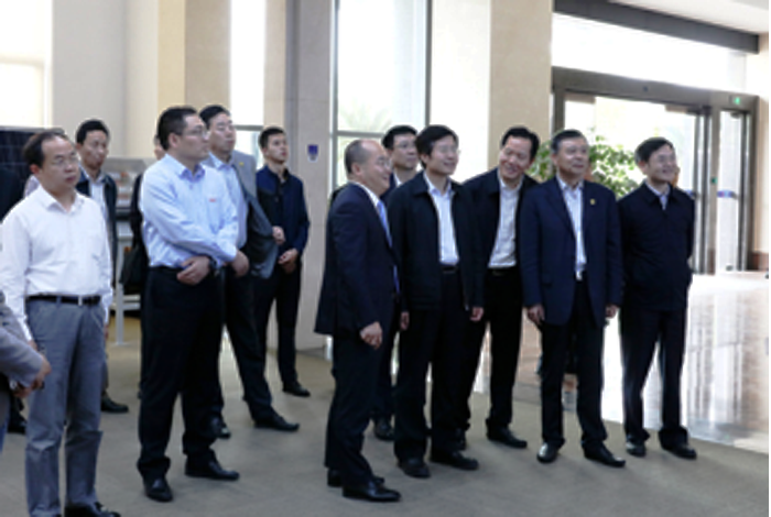 全國政協(xié)副主席、全國工商聯(lián)主席高云龍來大全集團調(diào)研