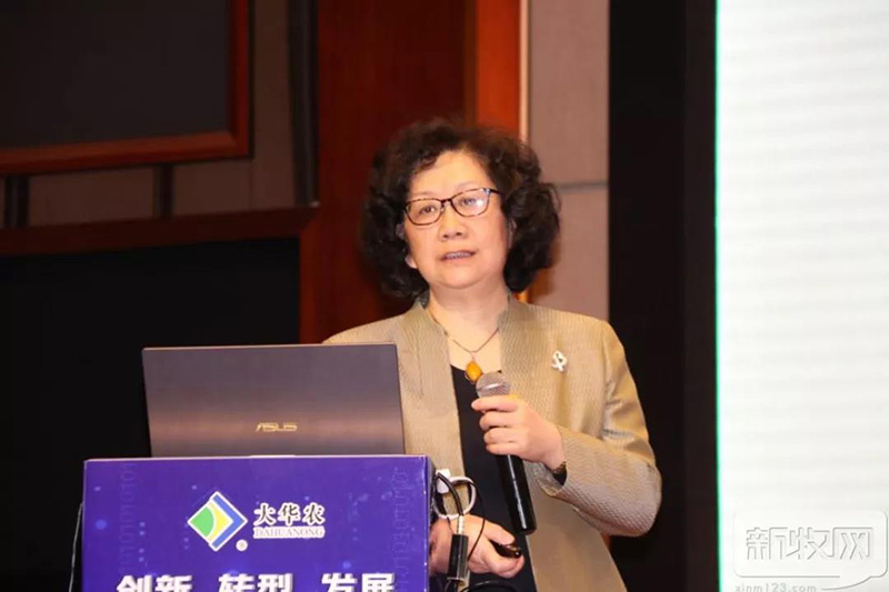 清華大學農村研究院學術委員會委員、研究員 方言 清華大學農村研究院學術委員會委員、研究員 方言