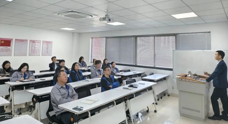 南方略咨詢為上工申貝集團【600843】提供《國內與國際渠道拓展》企業銷售培訓服務3 南方略咨詢為上工申貝集團【600843】提供《國內與國際渠道拓展》企業銷售培訓服務3